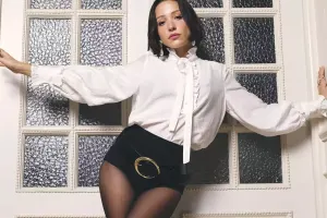 “Ən seksual türk qadını” seçildi, tənqid olundu