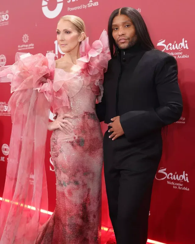 Şouya damğa vurdular