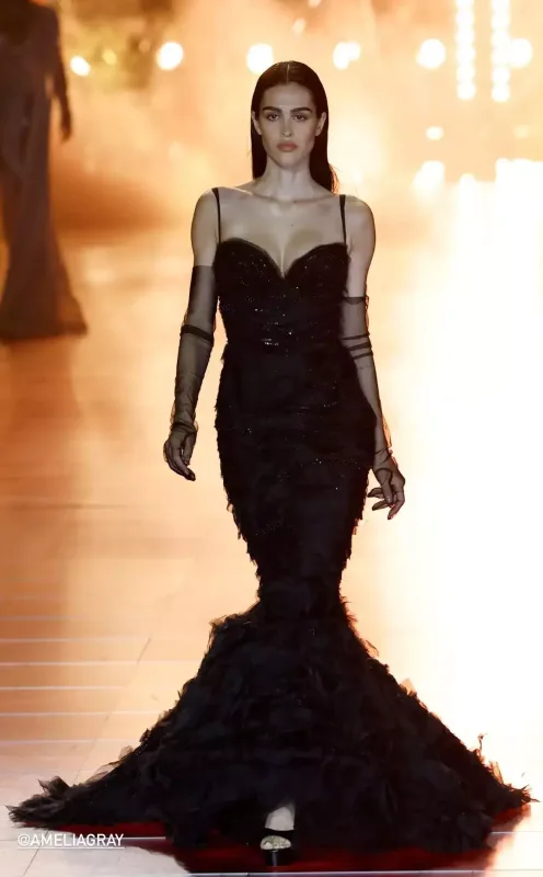 Şouya damğa vurdular