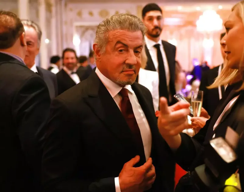 Aktyor Trampı “İkinci Corc Vaşinqton” adlandırdı