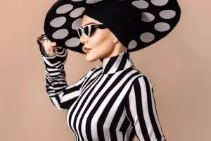 Xatundan fərqli şəkillər