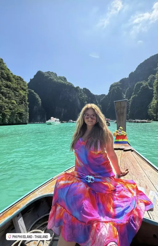 Kamilənin qızı ilə Tailand tətili