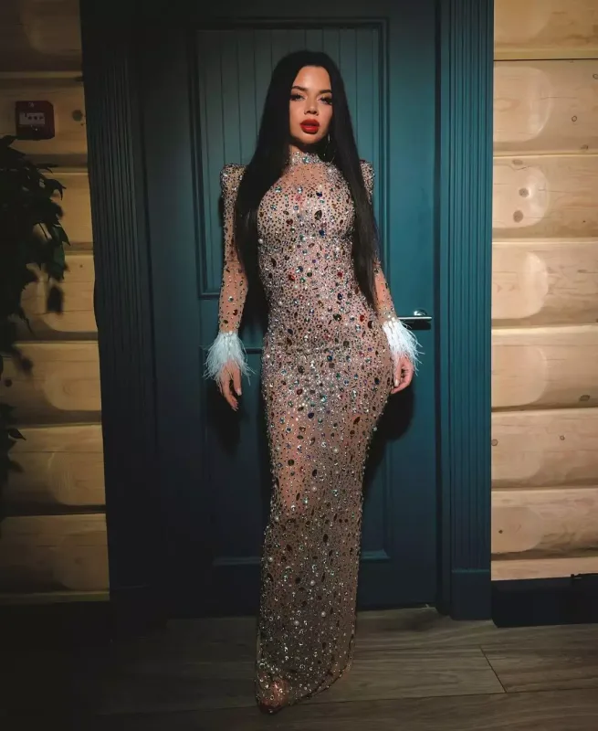 Rusiyalı müğənni ölümdən döndü