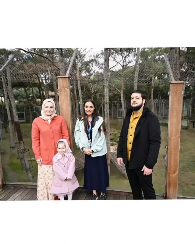 Leyla Əliyeva Bakı zooparkında