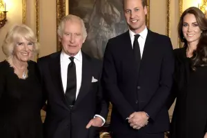 Kral ailəsi qarət edildi