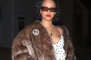 Rihanna yenidən kürkdə...