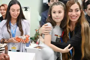 Leyla və Arzu Əliyevalar sərgidə - FOTOLAR