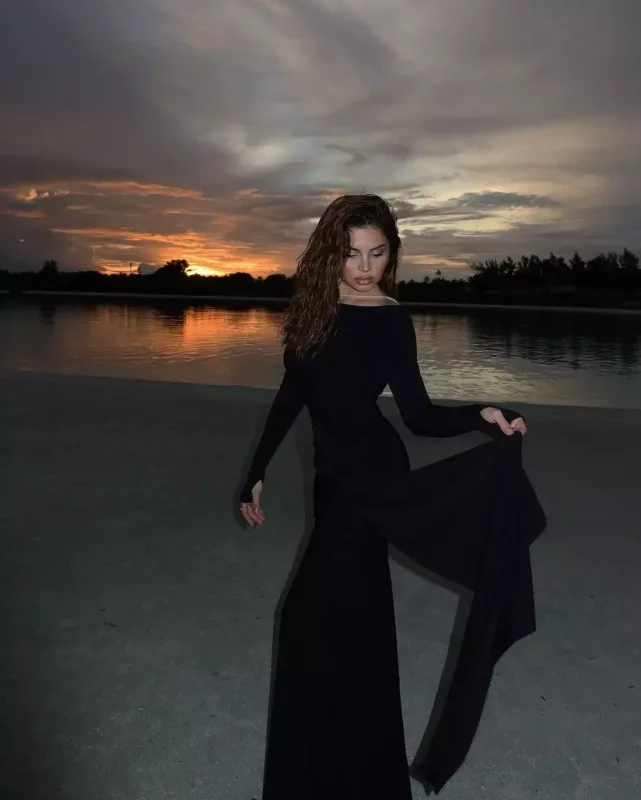 “Sizcə, mən haradayam?”