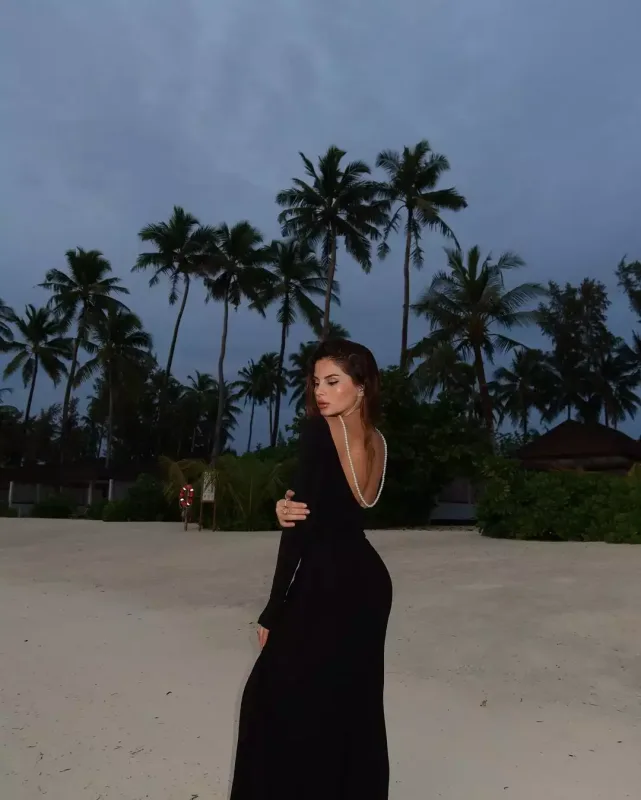 “Sizcə, mən haradayam?”