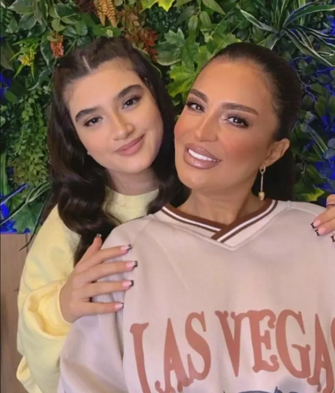 “Vaxtında bahalı avtomobilləri mənə uşaqlarımın atası alırdı”