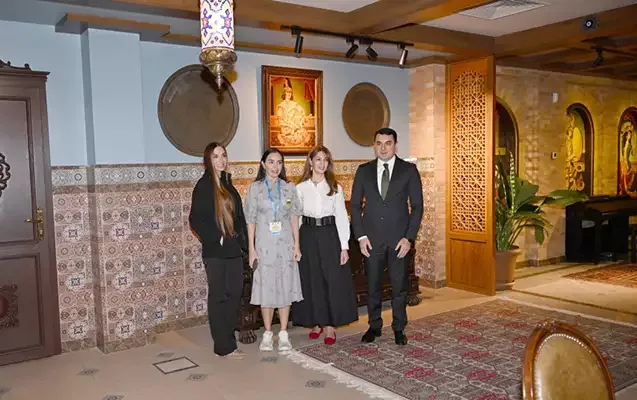 Leyla və Arzu Əliyevalar muzeydə