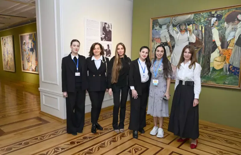 Leyla və Arzu Əliyevalar muzeydə