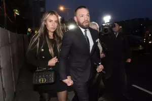 Makqreqor arvadının yanında təcavüzdə günahkar bilindi