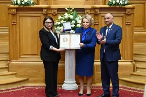 Mehriban Ələkbərzadəyə Çingiz Aytmatov mükafatı təqdim olunub