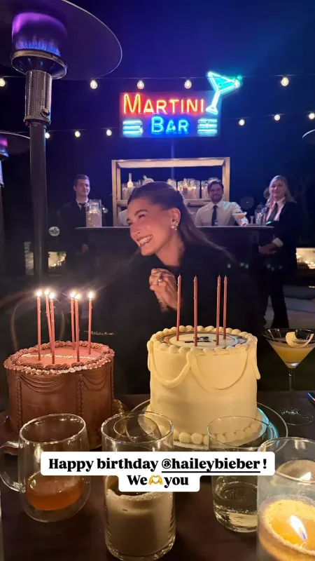 Heyli 28 yaşını qeyd etdi