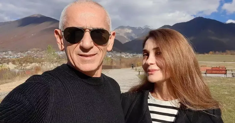 Gülzar Qurbanova həyat yoldaşı ilə