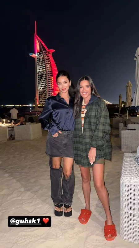 Rusiyalı aparıcı Adnan Əhmədzadə ilə Dubayda