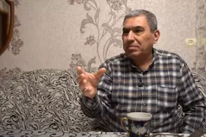 “Sənətkarı ələ salmaq aparıcılara sərf edir”