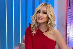 “Yazılan şərhləri oxumuram” - Mələykə