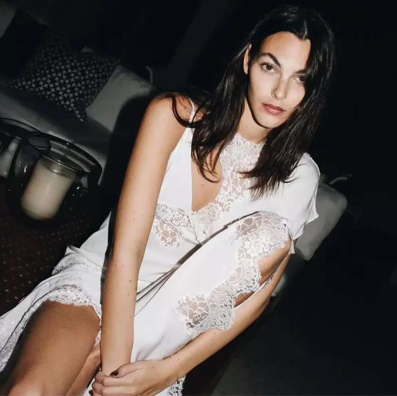 DiKaprio nişanlanıb