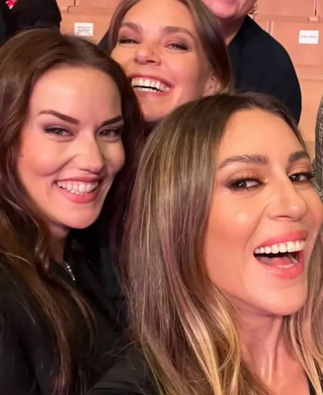 Fahriye, Aslı və Sinem bunu yenidən təkrarladılar