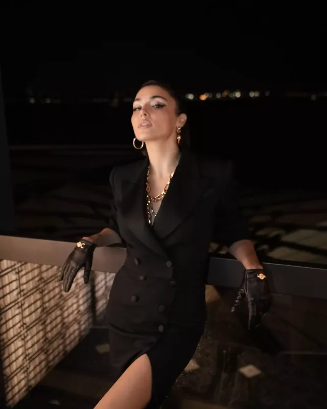 Donatella Versace Hande Erçeli paylaşdı
