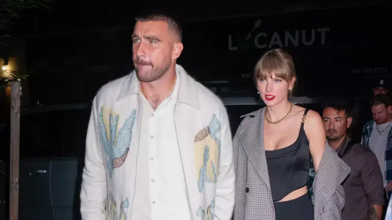 Teylor Svift və Travis Kelsi nişanlanıb