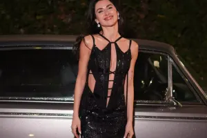 Nəsrin Cavadzadə Bakıya gəldi