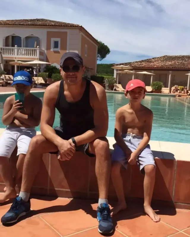 “Sizinlə fəxr edirəm” - Emindən oğullarına