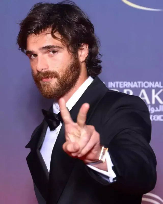 Yeni tərzi bəyənilmədi