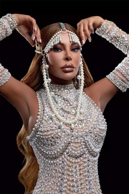 Aygün Kazımova mirvariyə büründü