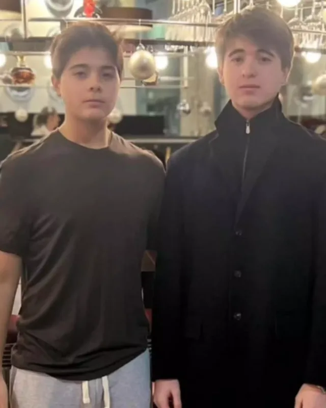 “Mərhəmətinizə görə, sizə minnətdaram”