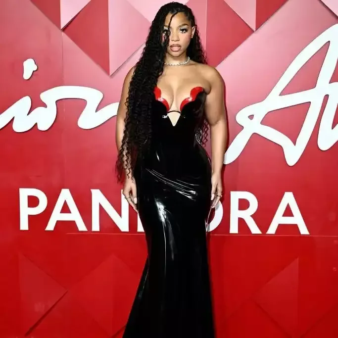 Moda gecəsindən şəkillər...