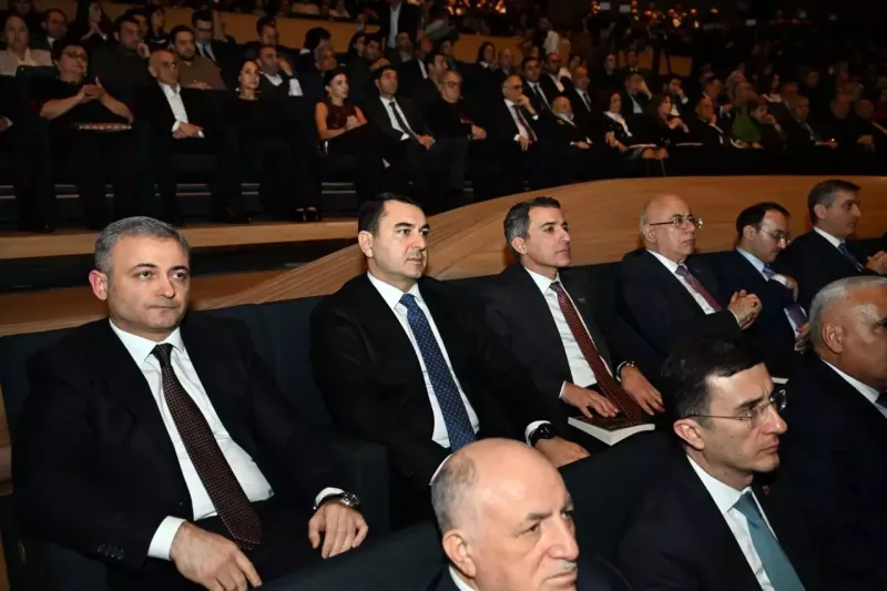 Nazirlərimiz film təqdimatında!