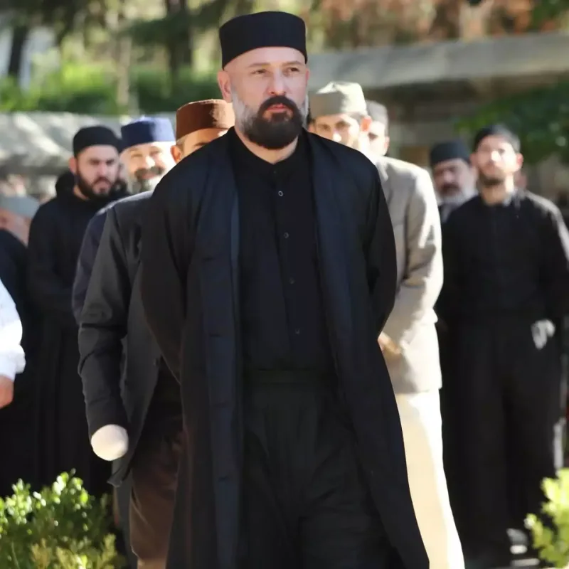 “Kızıl Goncalar”da qəfil ayrılıq