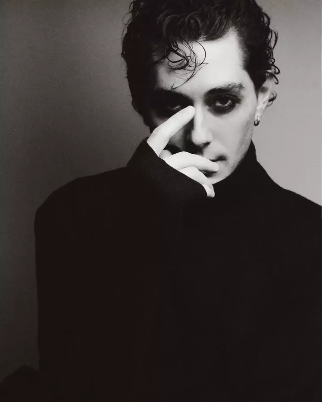 Anardan ağlı-qaralı şəkillər