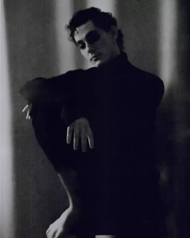 Anardan ağlı-qaralı şəkillər