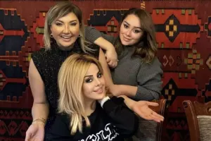 “Üç dolça bir arada”