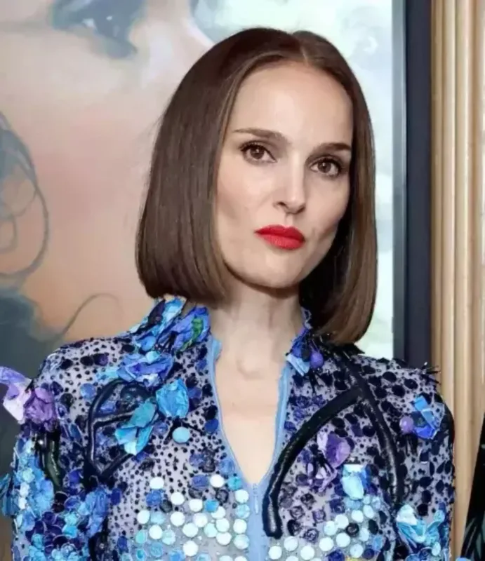 Natali Portman yeni görünüşdə