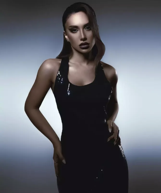 “Savadsız cəmiyyətin iç üzünü ortaya çıxartdı”