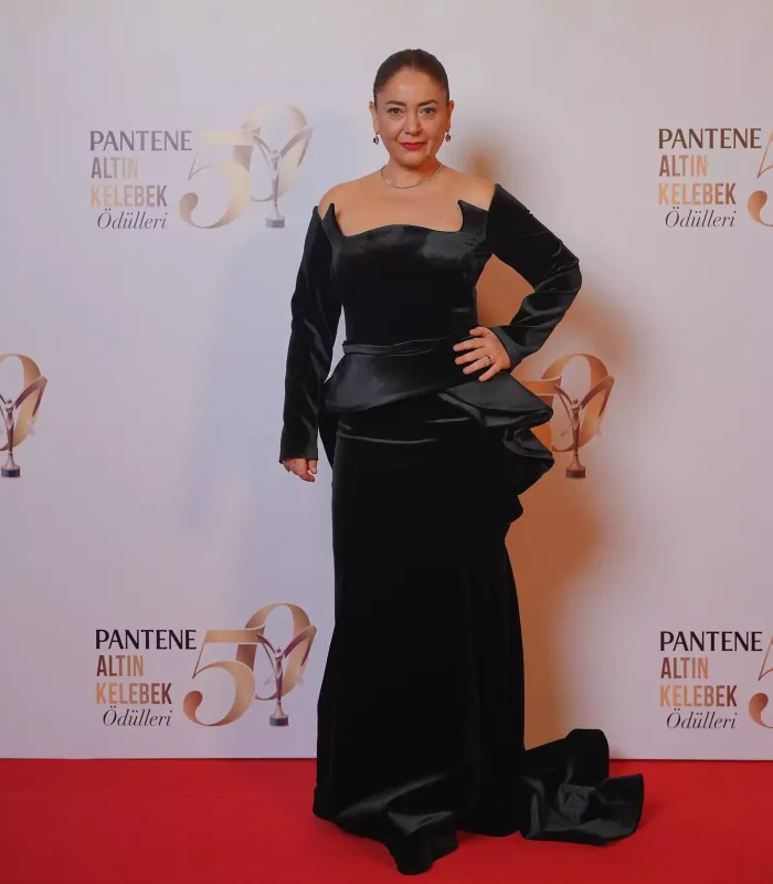 Qırmızı xalıda yarış!