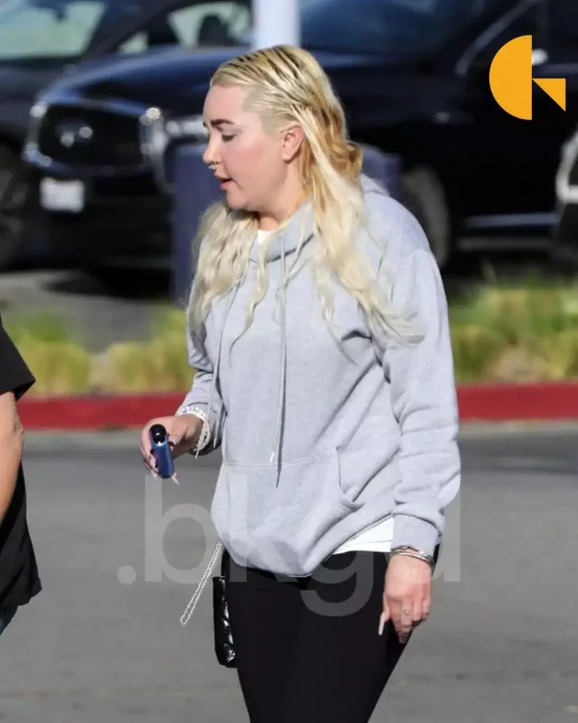 Məşhur aktrisanı görənlər məəttəl qaldı