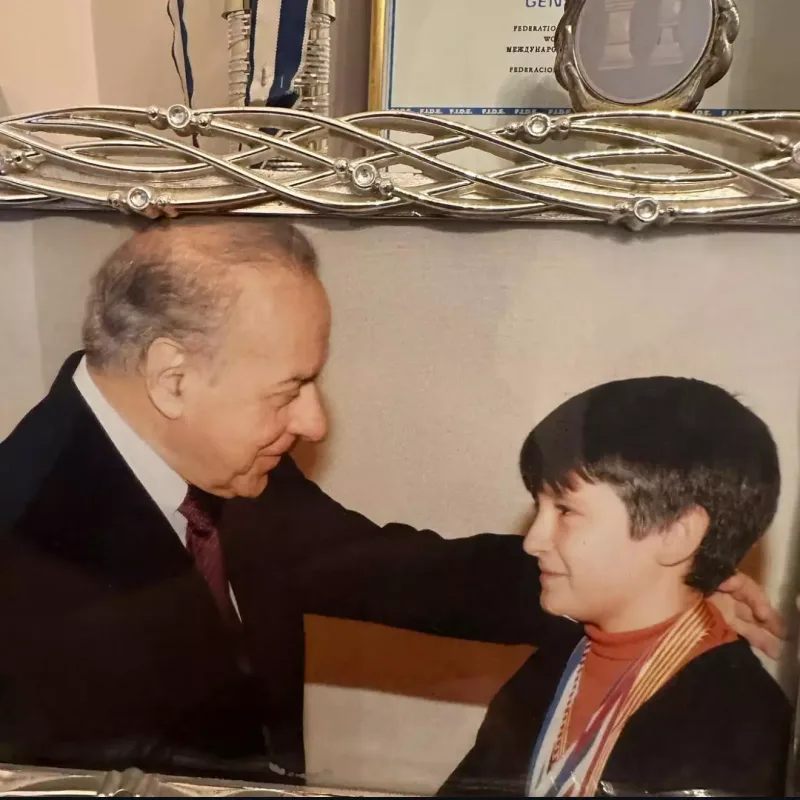 Teymu Rəcəbovdan Ulu Öndərlə bağlı paylaşım