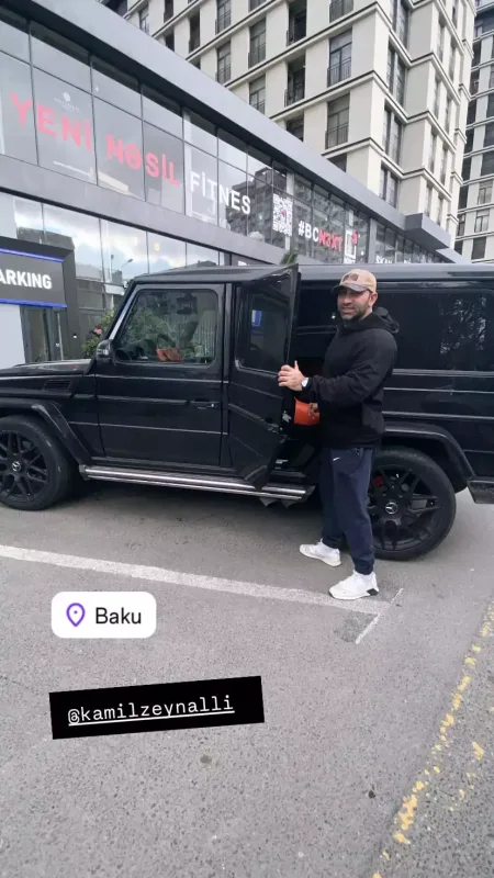 Məşhur türk müğənni Kamil Zeynallını paylaşdı