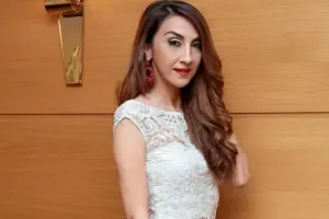 Əməkdar artistdən izləyicilərinə xəbərdarlıq!