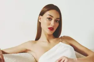 Aktrisanı küçə iti dişlədi