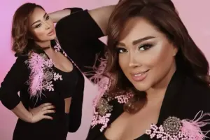 Xatirə Fəxri ad almaq istəyir?