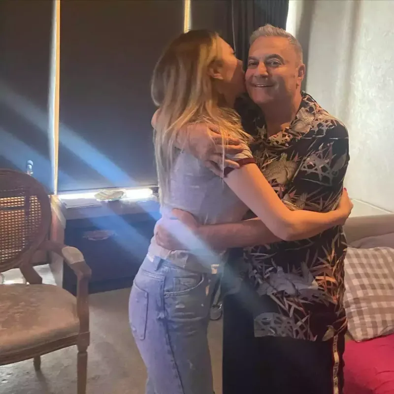 Erbilin qızı atasının gənc sevgilisindən ayrılmağına sevindi