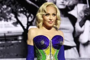 Madonnanın bu fotoları qalmaqal yaratdı