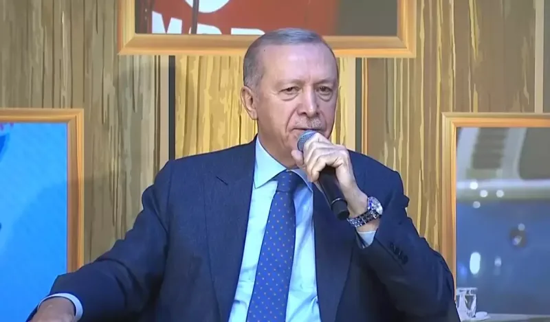 Ərdoğan “Sarı gəlin” mahnısını oxudu